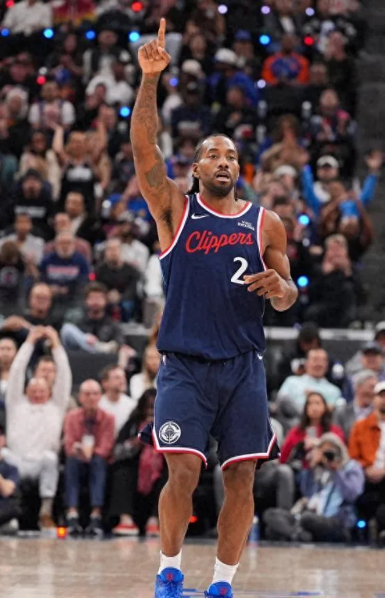 意料之外！伦纳德阴阳合同案落幕，鲍尔放弃起诉NBA，原因太现实